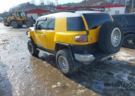 2007 Toyota Fj Cruiser z USA, uszkodzony, nr VIN JTEBU11F170026506